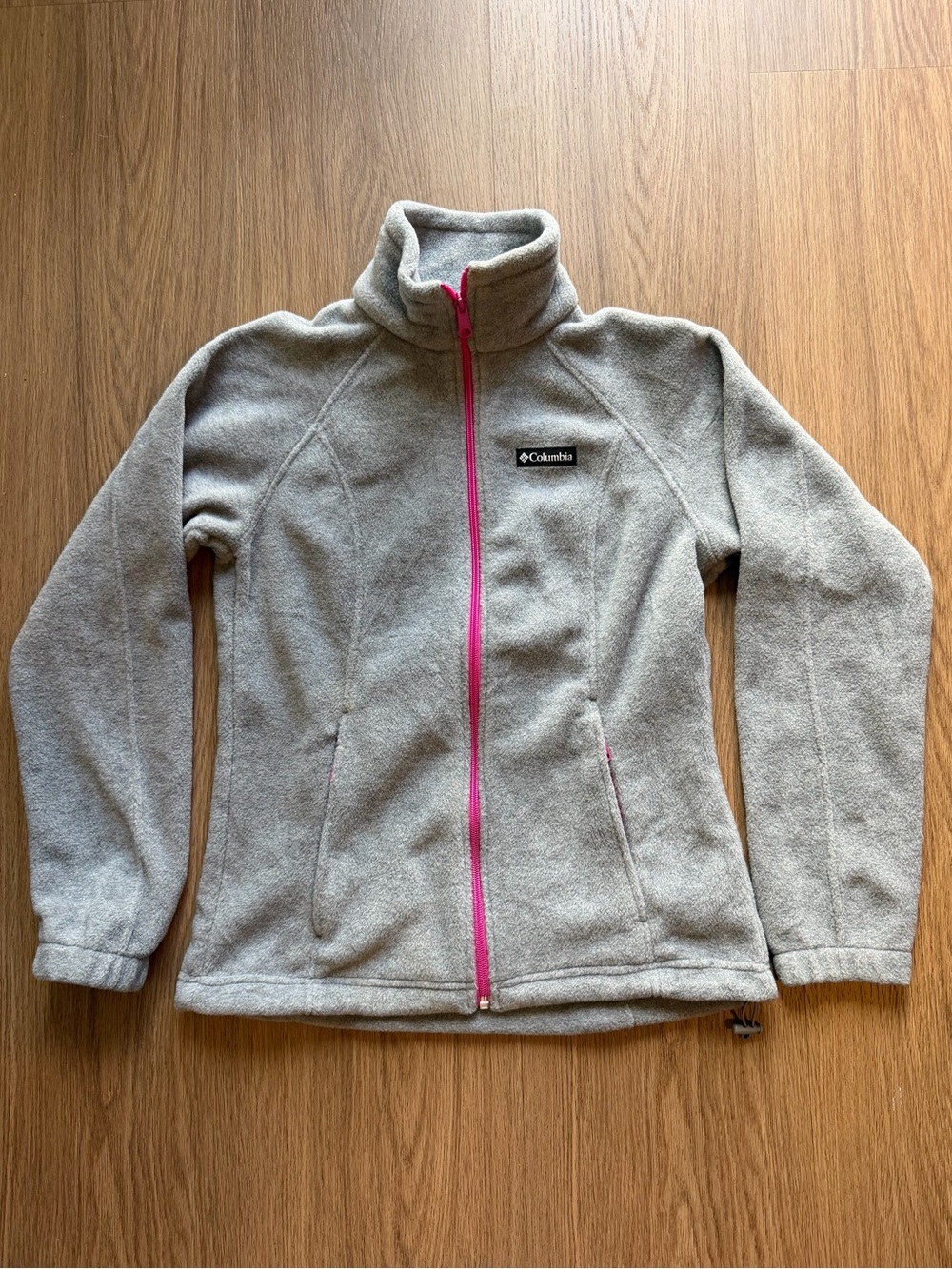 Columbia Women’s XS Gray Fleece Full Zip Jacket Pink Accents Pockets